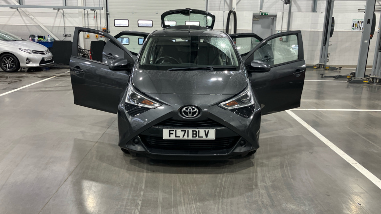 Toyota Aygo 1.0 VVT-i X-Play TSS 5dr Petrol Hatchback